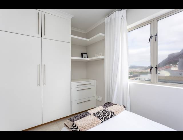 2 BEDROOM APARTMENT BLOCK TO LET IN MUIZENBERG